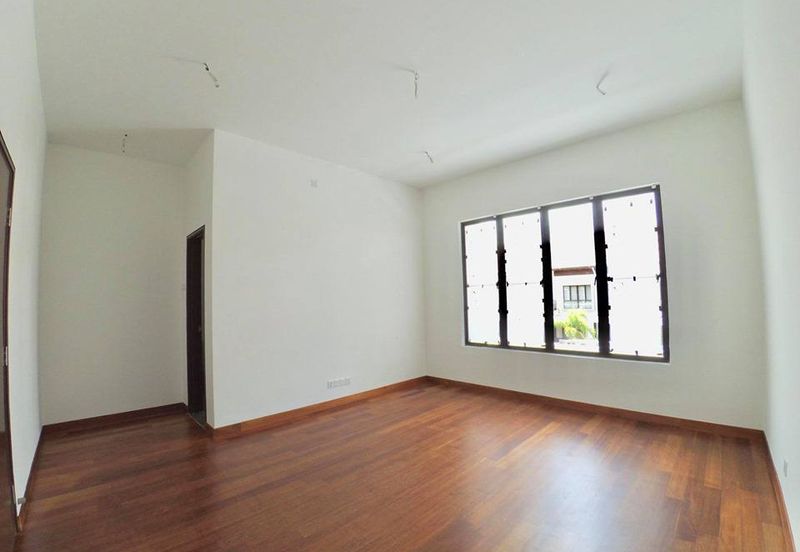 Pentas 6 @ Alam Impian