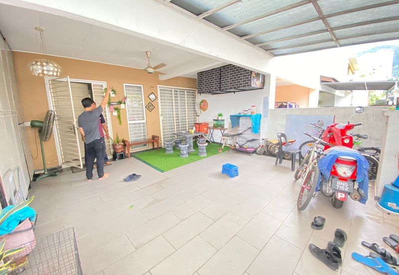 Taman Villa Laksamana