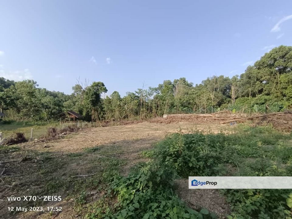Lot Banglo 10817 sqft  80x 135 Tepi Jalan Melati 8,Taman Melati Kajang, Selangor, Semenyih