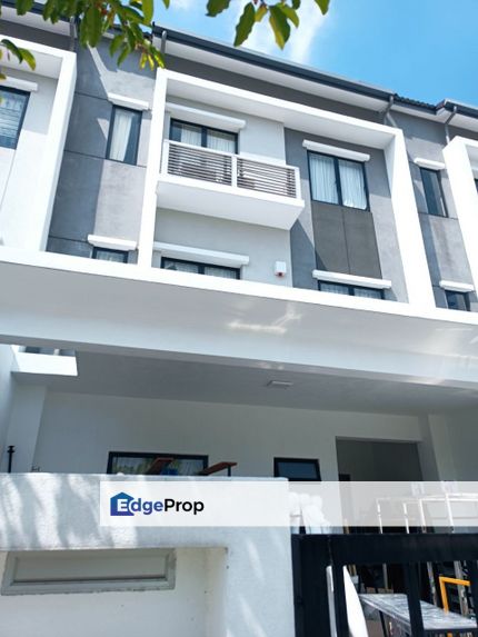 3 Storey Lakefield Tropicana Heights Kajang Freehold Gated 2529sqft, Selangor, Kajang