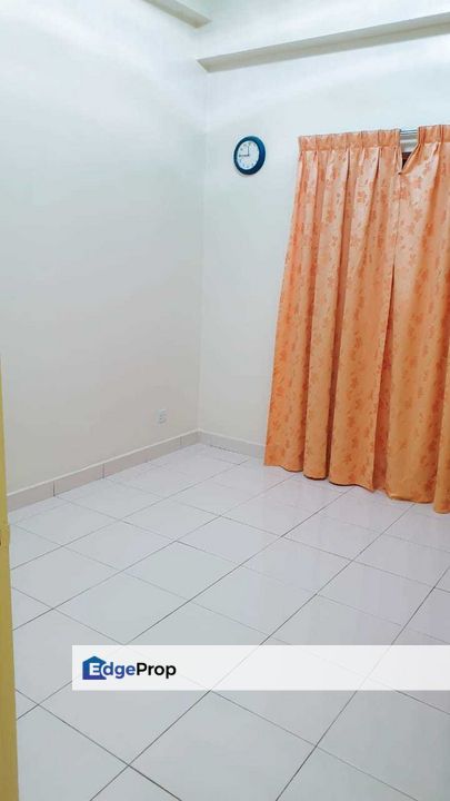 Facing Mont Kiara Hartamas Regency 2 Parking 1181sqft Nonbumi Freehold, Kuala Lumpur, Dutamas