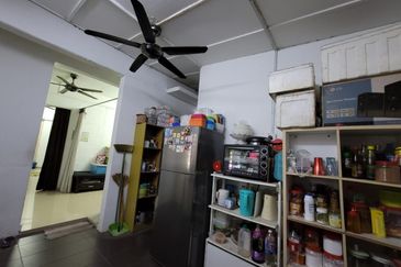 Kampung Tasik Tambahan