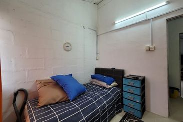 Kampung Tasik Tambahan