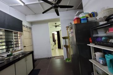 Kampung Tasik Tambahan