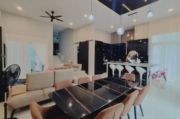 Jalan Bukit Antarabangsa 