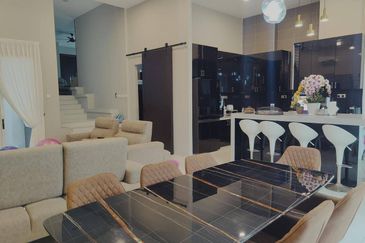 Jalan Bukit Antarabangsa 