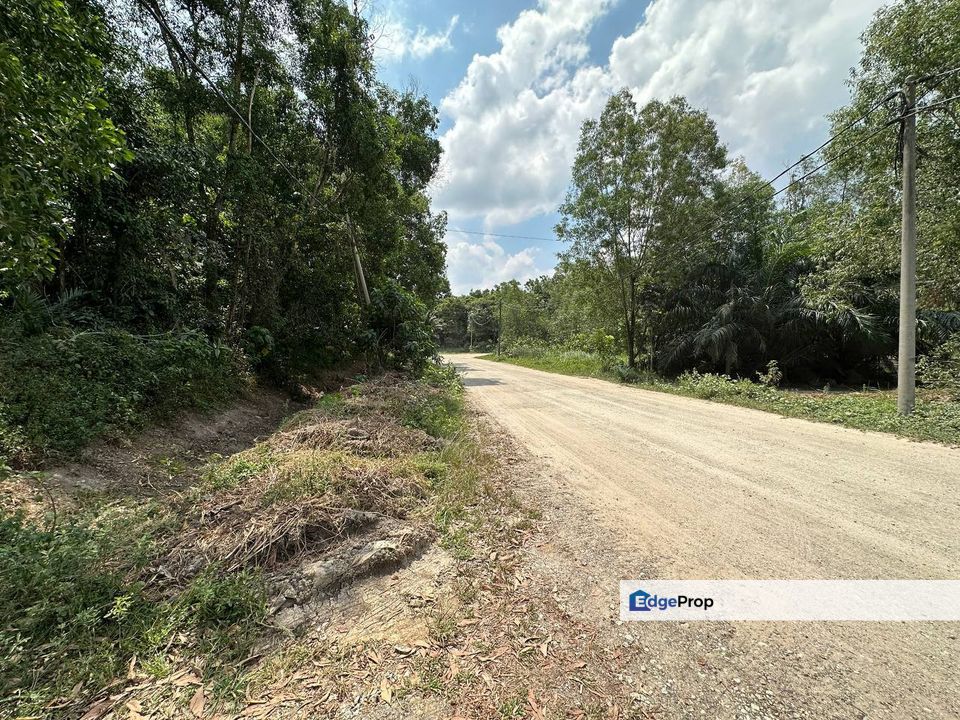Corner Bungalow Lot Bukit Damar near Cyberjaya, Selangor, Cyberjaya
