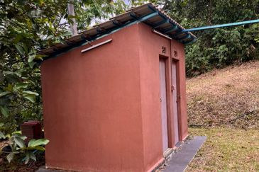 Kebun Durian 1.12 ekar Tepi Jalan Hulu Rening , Batang Kali Bumi Lot