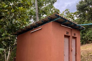 Kebun Durian 1.12 ekar Tepi Jalan Hulu Rening , Batang Kali Bumi Lot