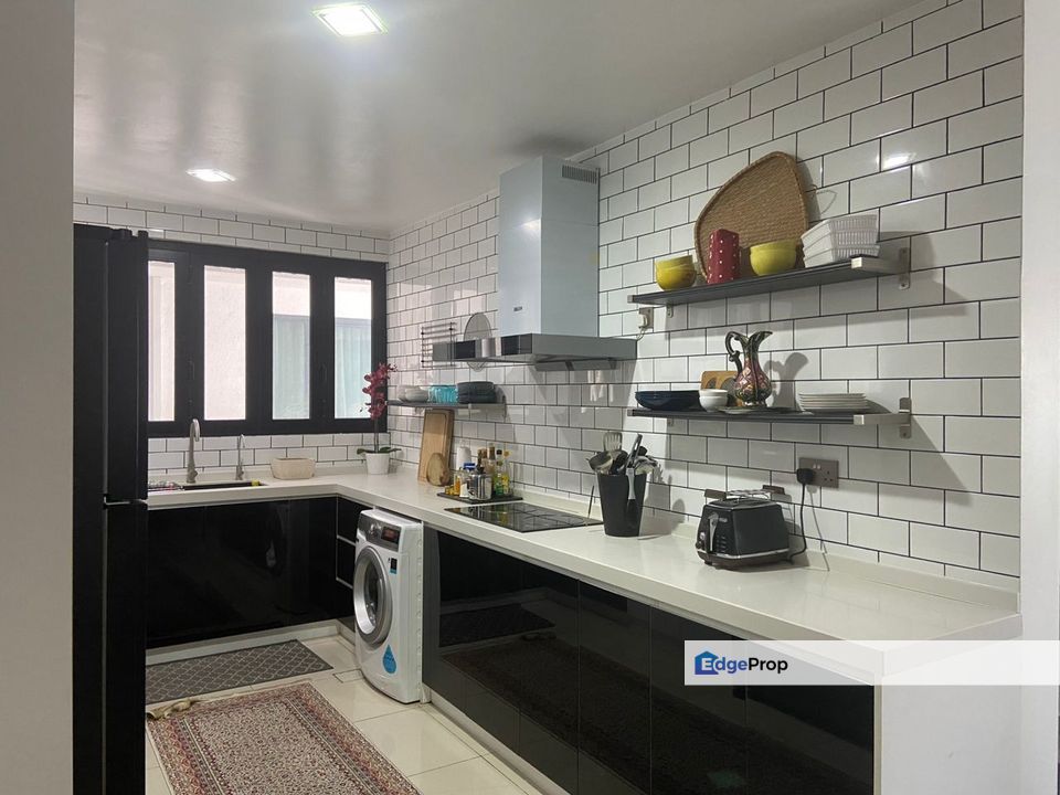 Zeta Residence One South Taman Serdang Perdana Seri Kembangan Nonbumi, Selangor, Seri Kembangan