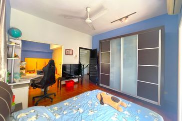 Changkat Kiara Surya