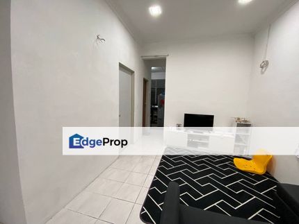 1 Storey Terrace Desa Pinggiran Putra Kajang Putrajaya 20x65, Selangor, Kajang