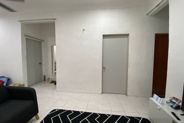 Desa Pinggiran Putra