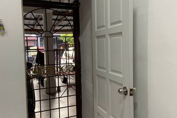 Desa Pinggiran Putra