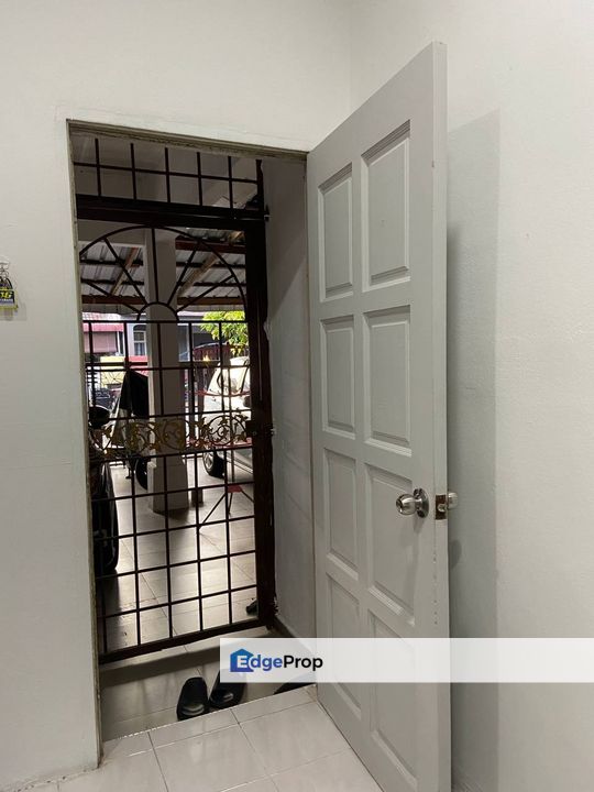 1 Storey Terrace Desa Pinggiran Putra Kajang Putrajaya 20x65, Selangor, Kajang