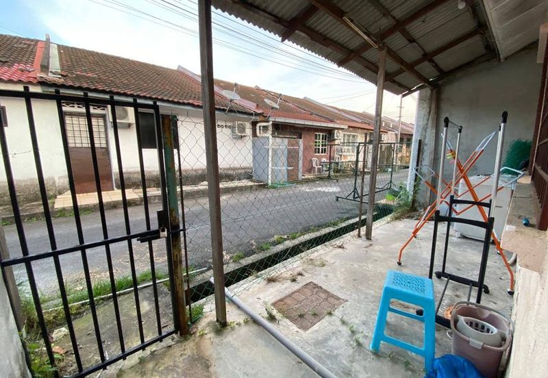 Desa Pinggiran Putra