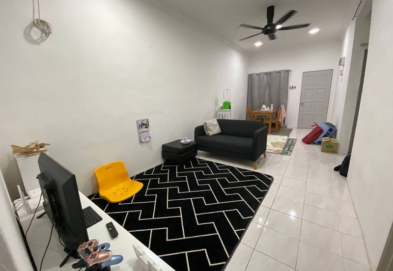 Desa Pinggiran Putra