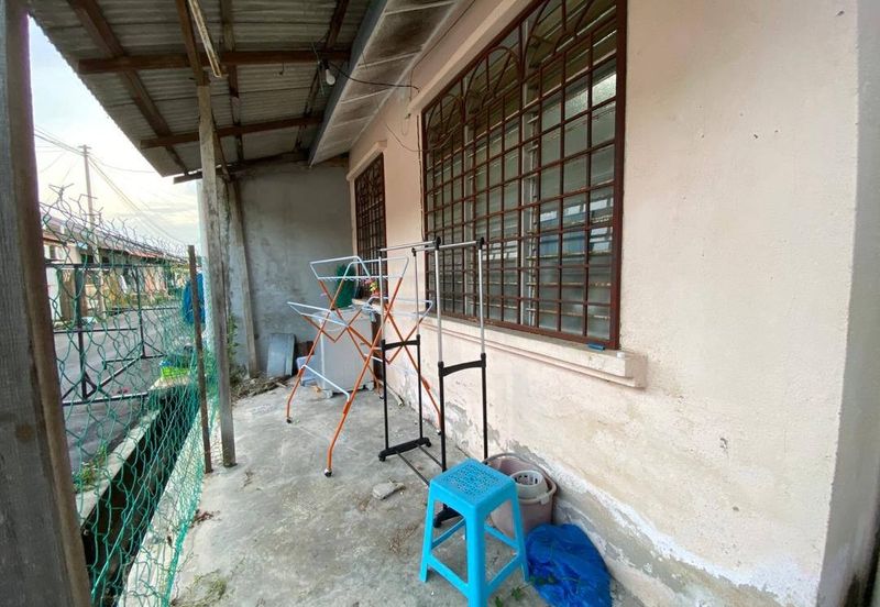 Desa Pinggiran Putra