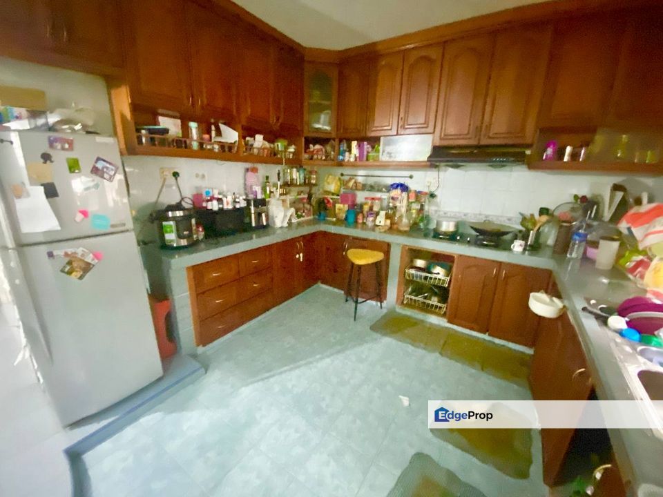 2 Storey Taman Melur Ampang 20x65 with 6 Rooms with MPAJ Approval, Selangor, Ampang