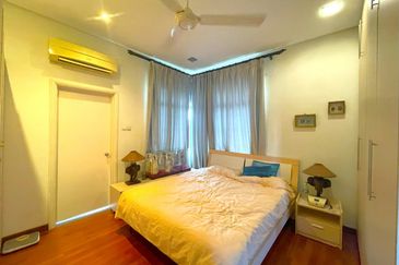 Changkat Kiara Surya