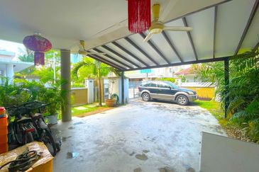 Changkat Kiara Surya