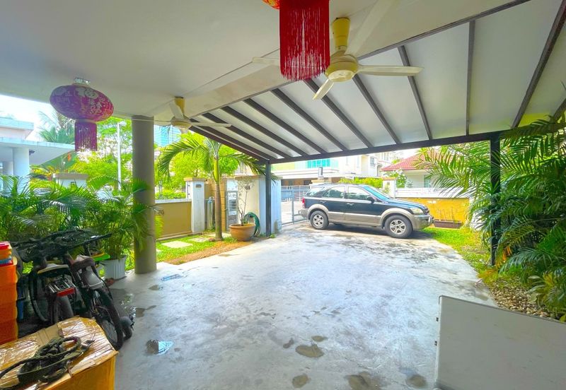 Changkat Kiara Surya