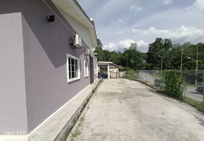 Kampung Baru Batu 14