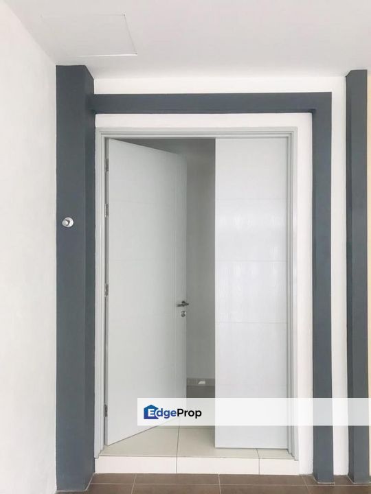 Eunica Desa Mayang Sari, Nilai 2 Storey House 20x70 Freehold Guarded, Negeri Sembilan, Seremban