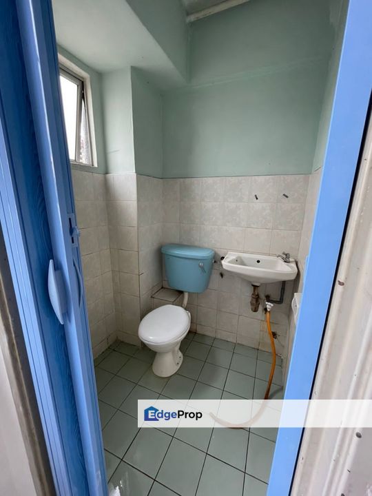 Lestari Apartment, Cheras Permaisuri End Unit Covered Parking Level 7, Kuala Lumpur, Cheras