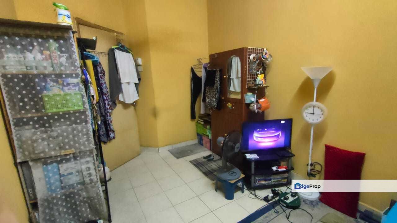 Pangsapuri Melur, Sentul, Kuala Lumpur 1016sqft Near LRT Sentul, Kuala Lumpur, Sentul