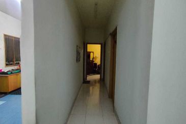 Melur Apartment