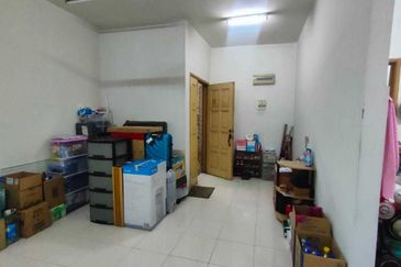 Melur Apartment