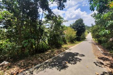 Persiaran Desa Pinggiran Putra 