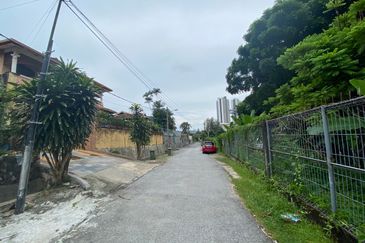 Lorong Keramat Hujung 1