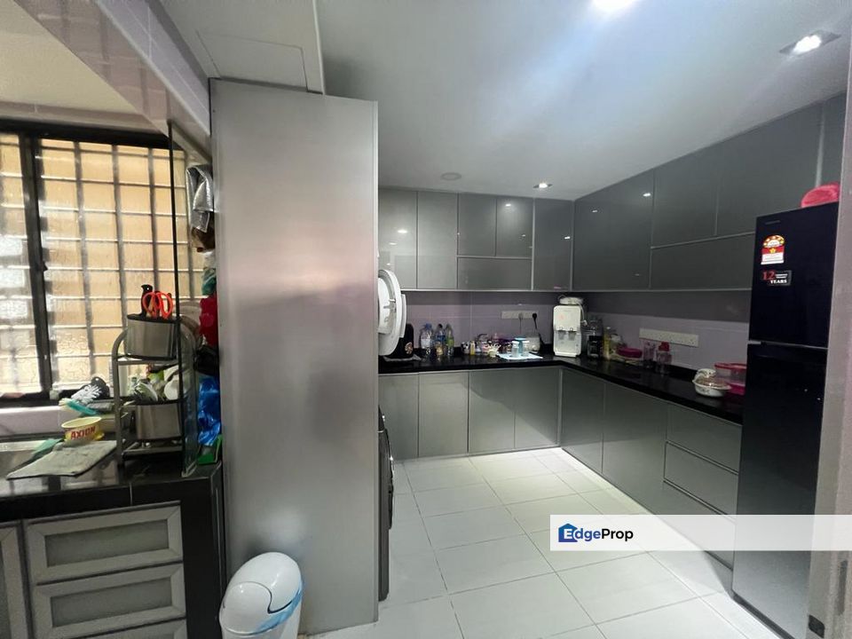 Palm Spring Condominium Kota Damansara 1000 sqft Renovated, Selangor, Sunway Damansara