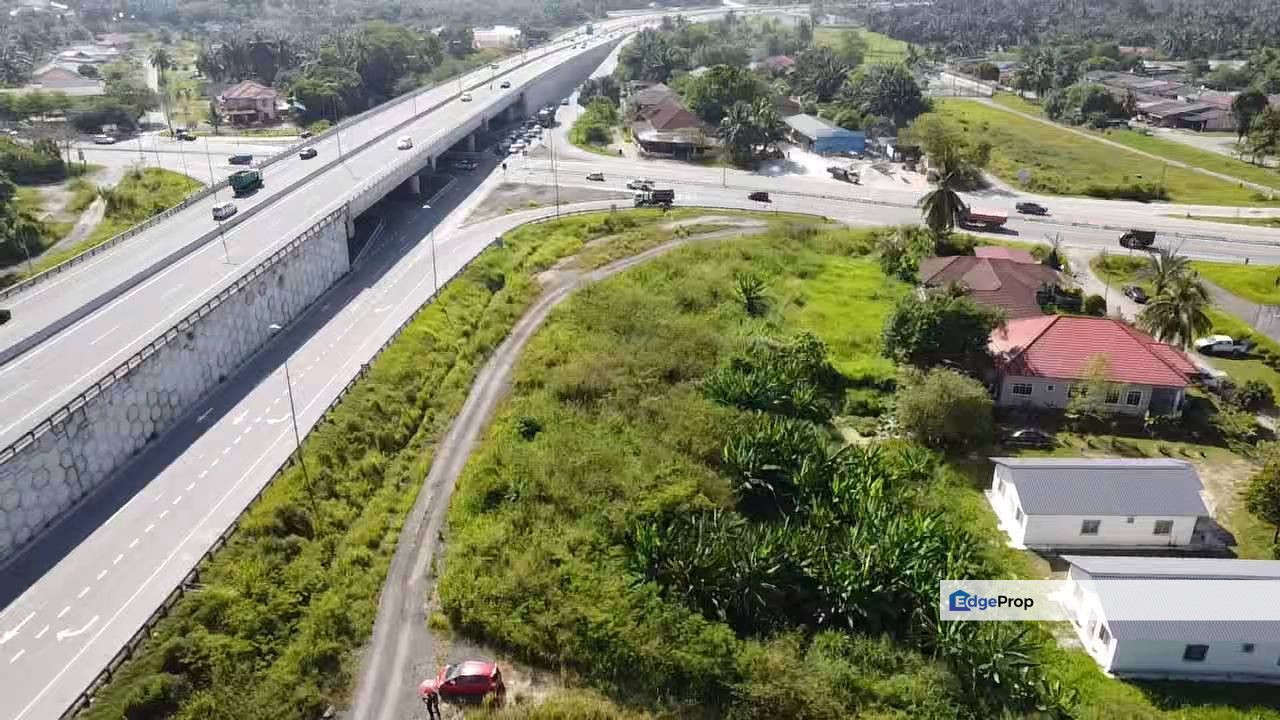 Tanah rata tepi jalan Kota Warisan Taman Gemilang Sepang 1.15 Ekar, Selangor, Sepang
