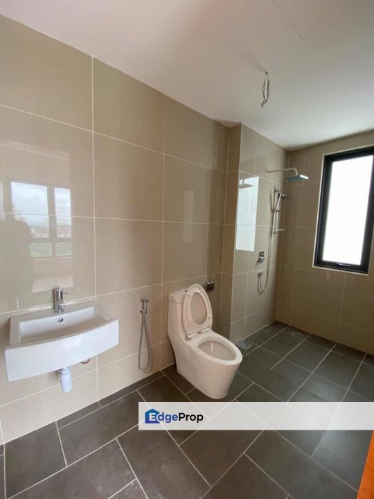 4 Sty Superlink Villa Empire Residence 4878sqft Non Bumi With Lift, Selangor, Damansara Perdana