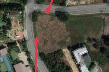 Bungalow Lot at Jln Anjung U8, Bukit Jelutong Freehold 25932sqft Gated