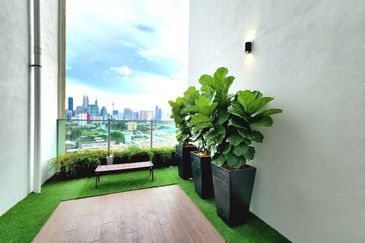 Platinum Splendor Residence