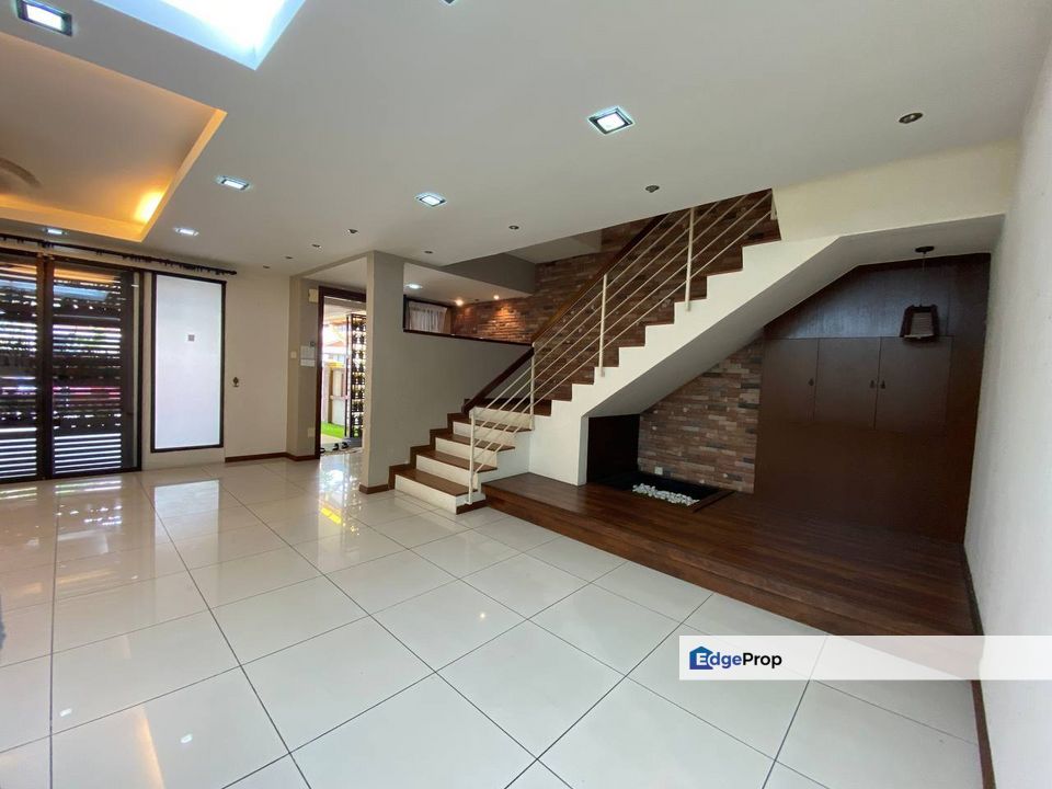 2 Storey Superlink 24x80 The Parks Superlinks, U 9 Cahaya Spk Gated, Selangor, Shah Alam