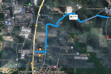 Kebun Durian 2.7 Acre Non Bumi Lot Freehold  Taman Cahaya Batang Kali