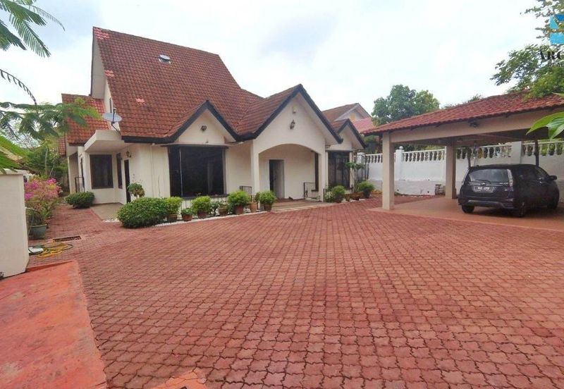 Desa Pinggiran Putra