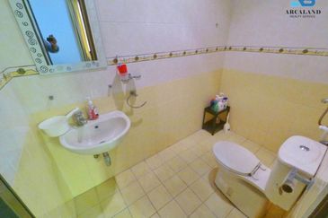 Desa Pinggiran Putra