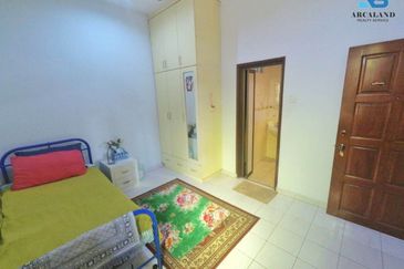 Desa Pinggiran Putra