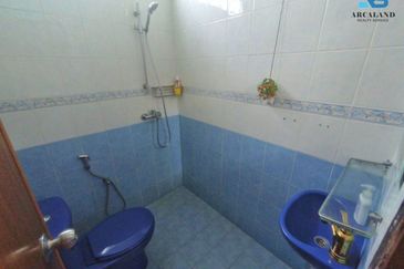 Desa Pinggiran Putra