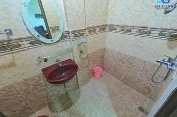 Desa Pinggiran Putra