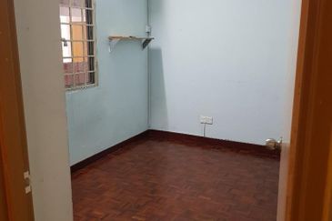 Sri Intan Apartment