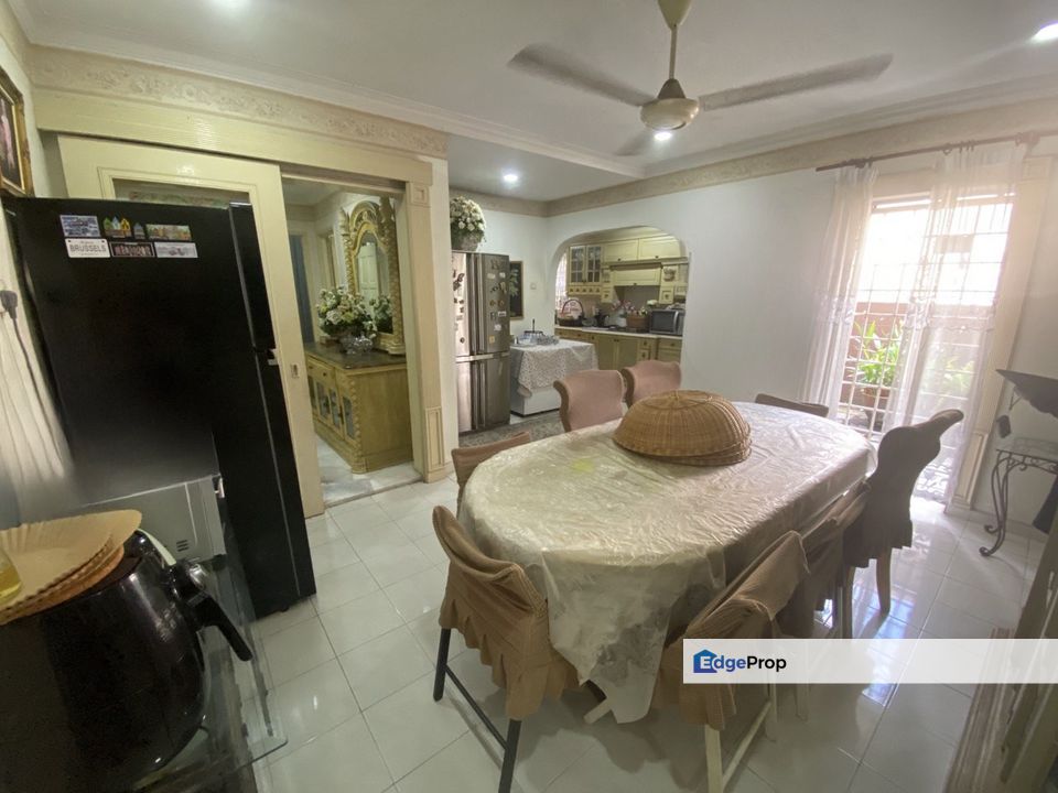 2 Storey Semi D Section 9 Shah Alam 4962sqft with 6 Rooms, Selangor, Shah Alam