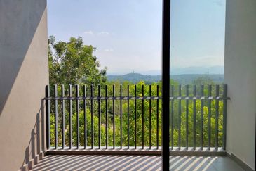 Crescent Park Townvilla