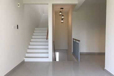 Crescent Park Townvilla